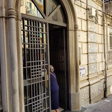 Lägenhet House Fieravecchia